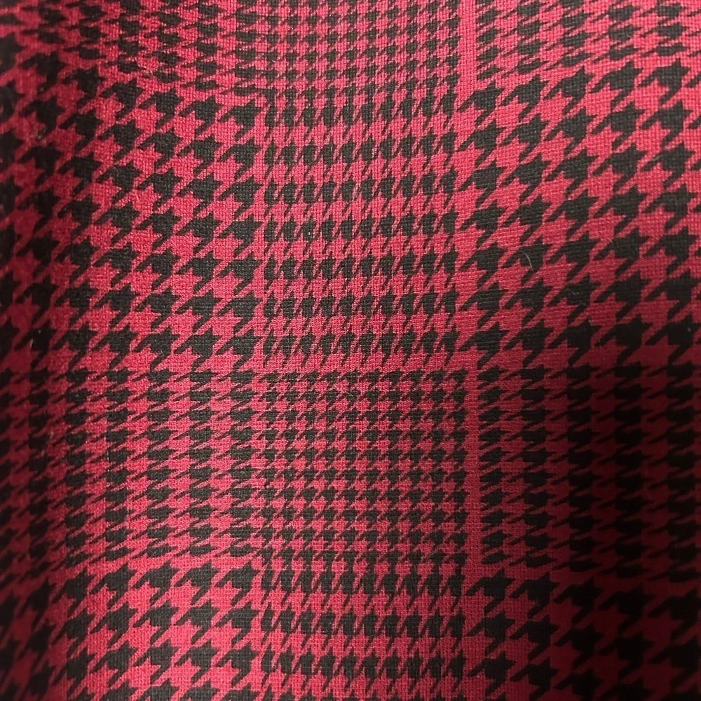 Torrid Red Leggings with Ribbed Texture and Elastic Waistband